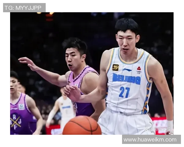 北京男篮与上海男篮激战正酣谁将赢得这场篮球巅峰对决