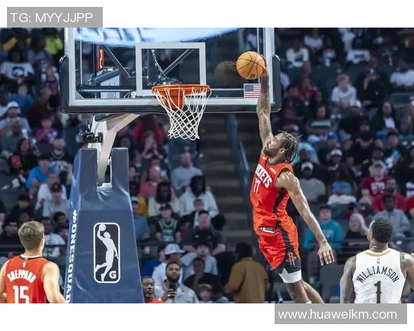 火箭队与雷霆最新对决分析及精彩瞬间回顾 火箭队与雷霆最新对决分析及精彩瞬间回顾